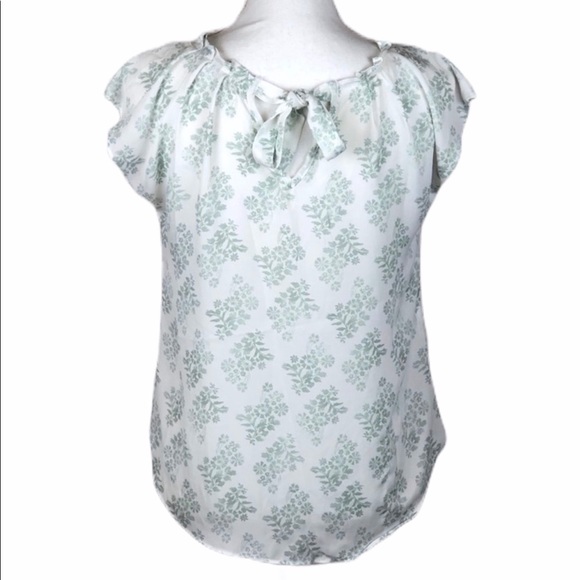 Lauren Conrad Pleat Neck Keyhole Tie Back Top Floral Green White EUC Sz Sm - Picture 4 of 11